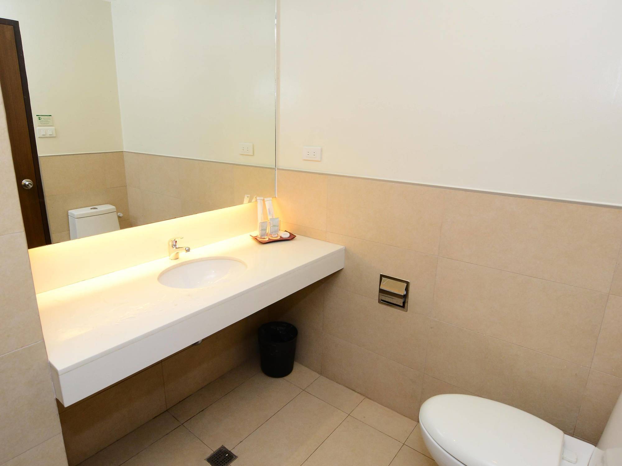 Ever O Business Hotel Zamboanga Exterior foto